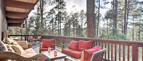 Ruidoso Vacation Rental | 6BR | 4.5BA | Stairs Required | 4,000 Sq Ft