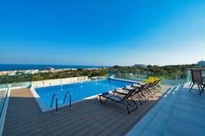 Swimming Pool with Sea Views