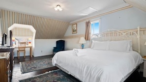 King Bedroom