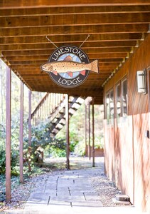 Ideal setting along the banks of Big Fishing Creek. Close to PSU and Bucknell.