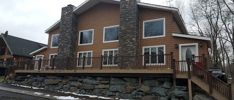 Beautiful Ski House Rental in Hunter NY