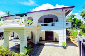 Sri Lankan Villa Front View at day time