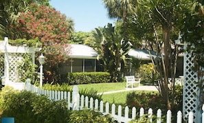 Historic complex of six, well-maintained cottages