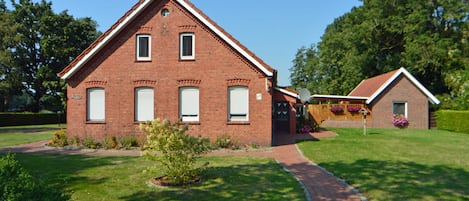 Außenansicht Bild 1