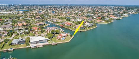 Direct Access Waterfront Location