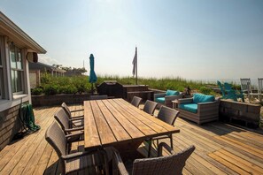 Outdoor dining area