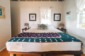 King size pillow top sleeping by the sea