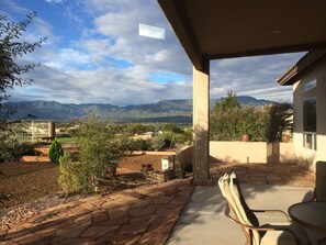 Enjoy Sunset and stars from Patio