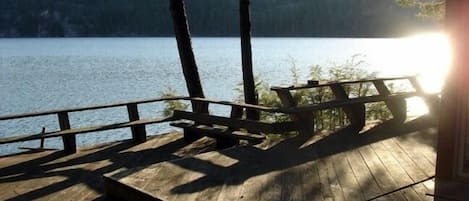 The front deck goes right up to the crystal-clear water.