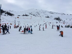 Centre la station : arrivée des pistes à 100M de notre studio