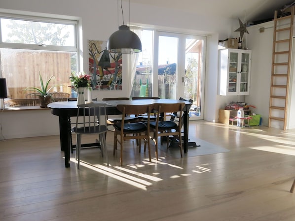 Dining Room, Living Room