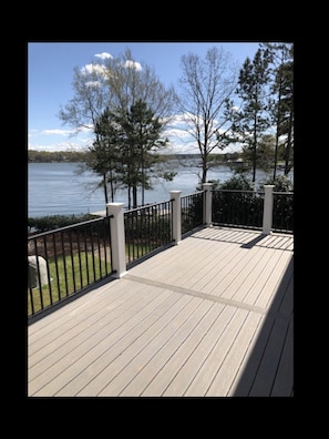 New deck added spring 2020