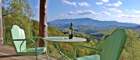 Have a glass of wine or cup of coffee on the porch and enjoy the VIEWS