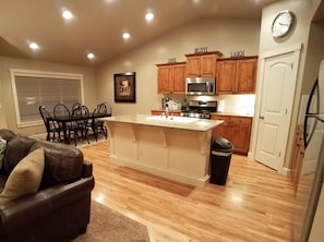 Kitchen & Dining area