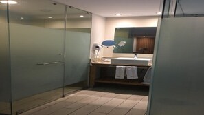 Tropical junior suites bathroom!