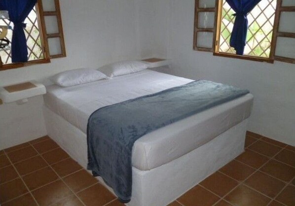 one queen size bed.
