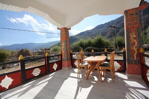 Patio/ Open Lounge