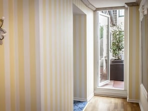 Sonnen Suite mit 70qm für max. 4 Personen-Zugang zur Terrasse