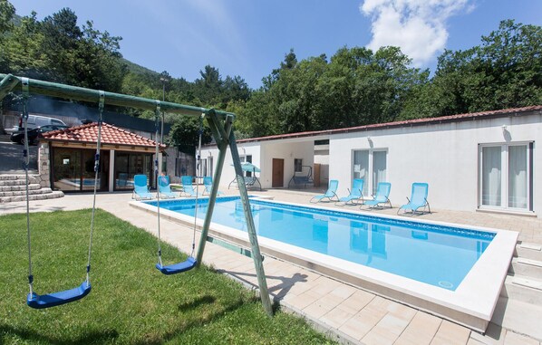 pool