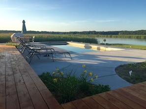 Heated pool Mid May 22 through Oct 4