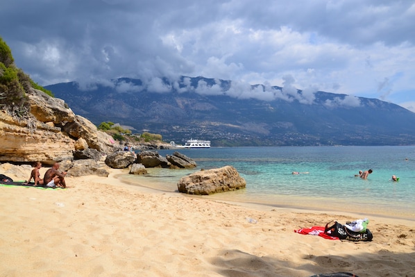 Kefalonia beaches: charming lagoon in Pessada - only 2,5 km from the apartments!