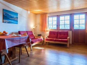 Furniture, Property, Table, Couch, Comfort, Interior Design, Wood, Window, Living Room, Flooring