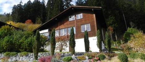 Eigendom, Huis, Verblijf, Natuurlijk Landschap, Huis, Gebouw, Onroerend Goed, Plantkunde, Boerderij, Hut