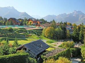 Berg, Pflanze, Himmel, Natürliche Landschaft, Baum, Grundstueck, Vegetation, Biome, Gras, Landschaft