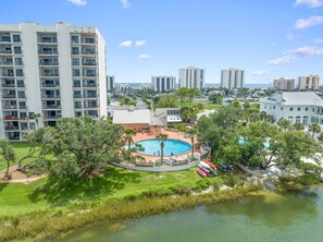 Riverside Pool