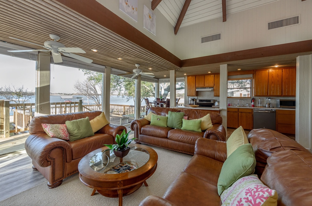 Frisco -  Great Lake Lewisville Waterfront Home 