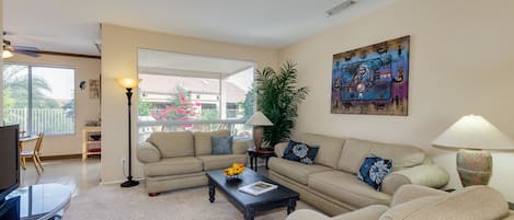 Welcome to Sun City GRAND Arizona! Living room (before new flooring and paint)