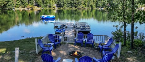 High Lake Hideaway 5BR 3.5BA Home,Water Trampoline (1039)