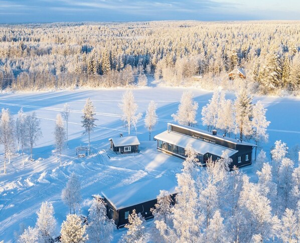 Skidåkning och snöaktiviteter