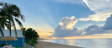 One of the most beautiful clean beach in Puerto Rico !!🇵🇷🇵🇷🌴🏖🏄‍♂️🌞