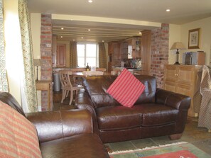 Kitchen/living room