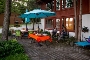 Outdoor seating
