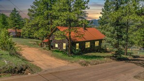 Lovingly restored with new old-time metal roof