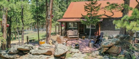 Vintage cabin lovingly restored including a covered porch addition