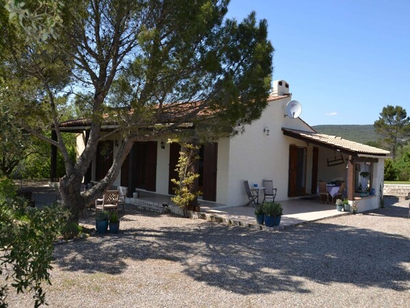 Extérieur maison de vacances [été]