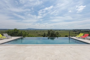 Holiday Home Swimming Pool