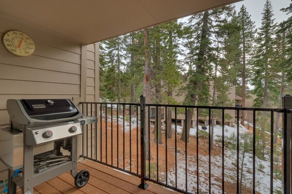 Whispering Pines: 5  Br, 3  Ba Townhouse In Carnelian Bay, Sleeps 12 - Lago Tahoe