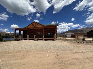 Main Image