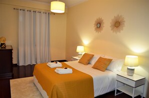 Bedroom with double bed