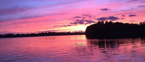 Incredible sunsets on Lake Hutchins