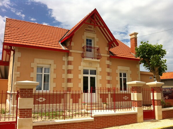 Street façade