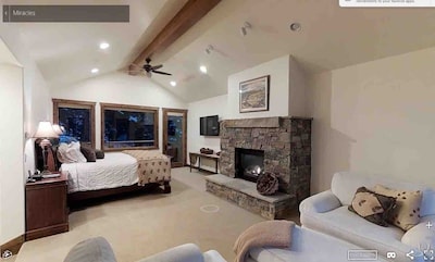 *Luxury Private Mountain Home*5 bd-6 bath *Teton Village*Excellent Location 