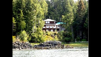 Carolyn's Cove B&B and Cabin - King Cove - King B&B Room #1 with Ocean View & Hot tub