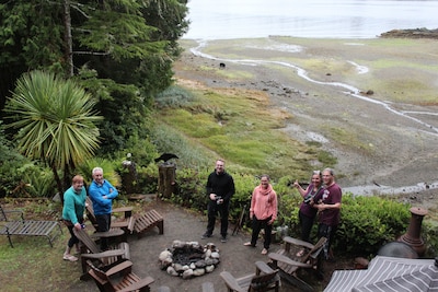 Carolyn's Cove B&B and Cabin - King Cove - King B&B Room #1 with Ocean View & Hot tub