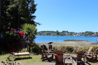 Carolyn's Cove B&B and Cabin - King Cove - King B&B Room #1 with Ocean View & Hot tub