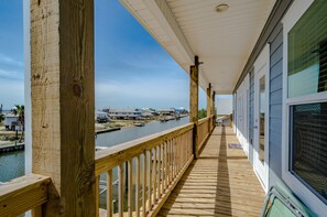 Back deck, overlooking canal